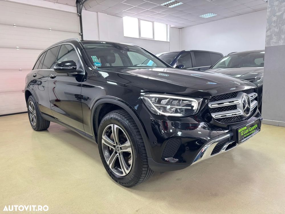 Mercedes-Benz GLC 300 e 4Matic 9G-TRONIC Edition AMG Line - 3