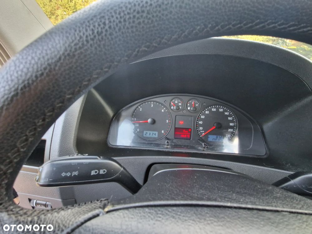 Volkswagen Transporter - 11