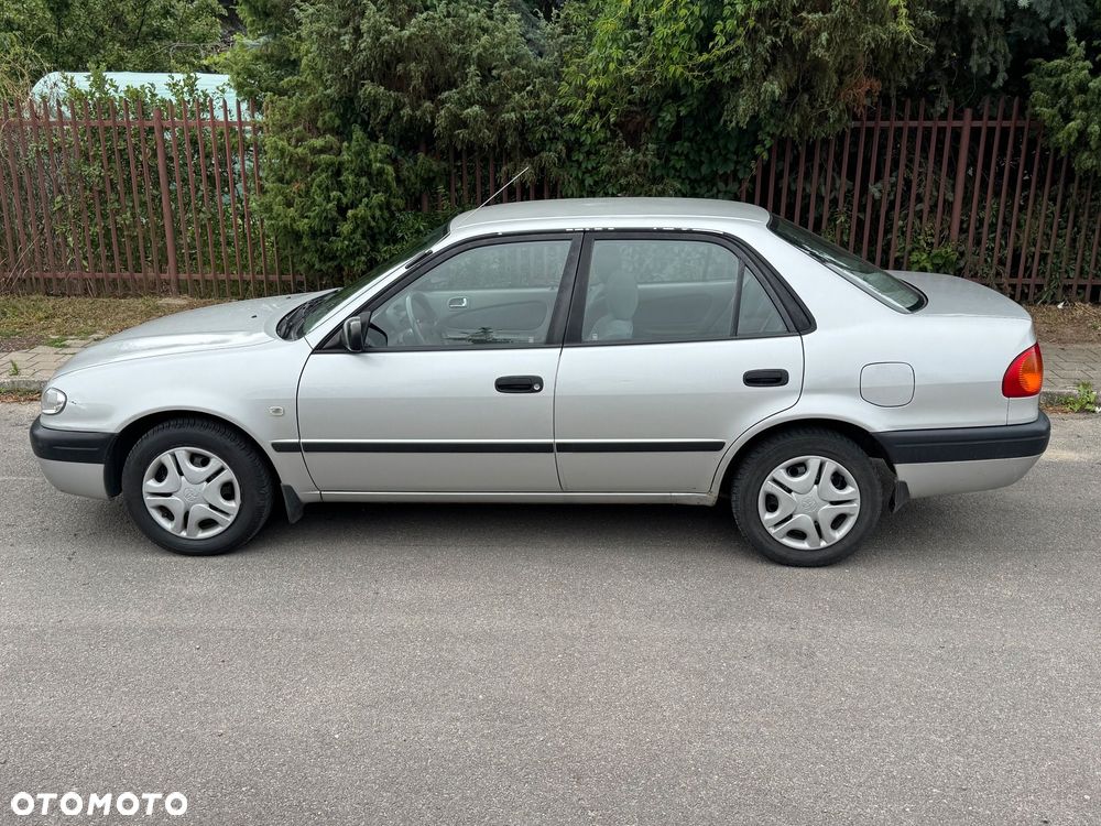 Toyota Corolla 1.4 Terra1 - 2