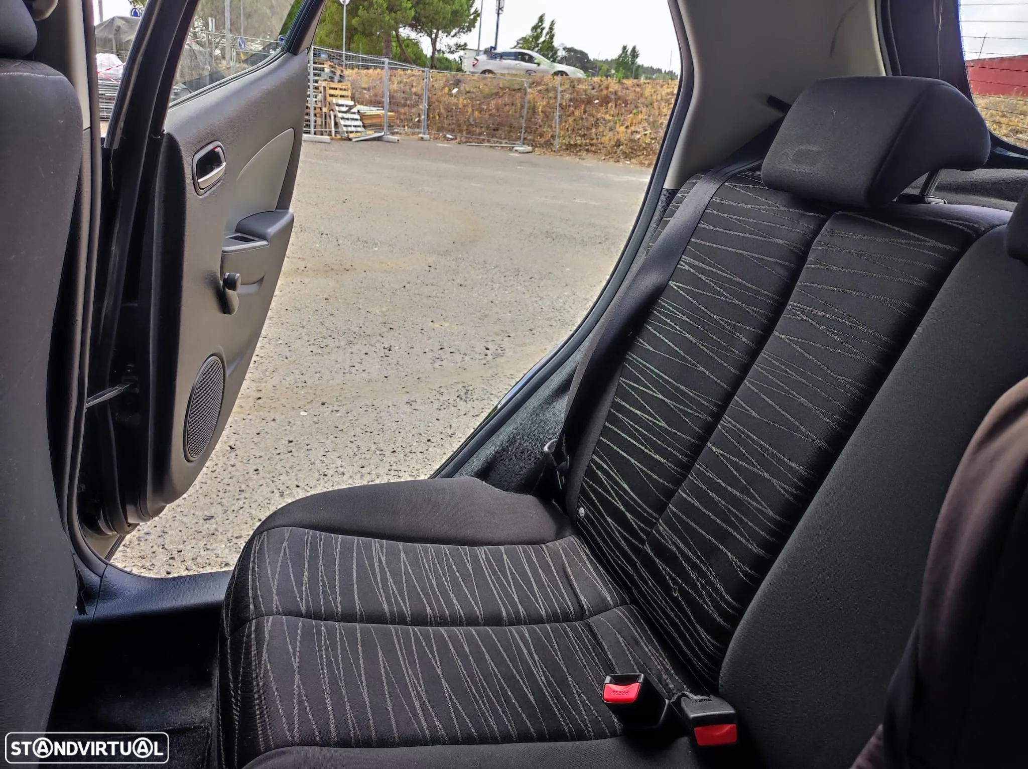 Mazda 2 1.3 MZR Comfort - 13