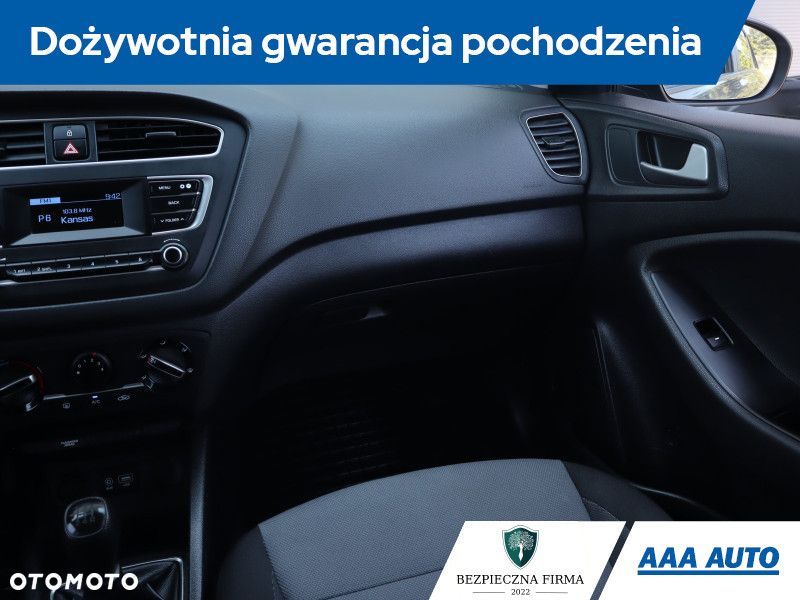 Hyundai i20 - 10