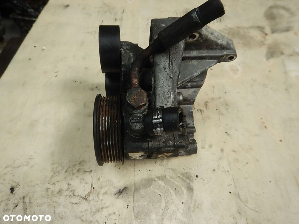 pompa wspomagania iveco daily iii 2.3 hpi 7612955117 - 2