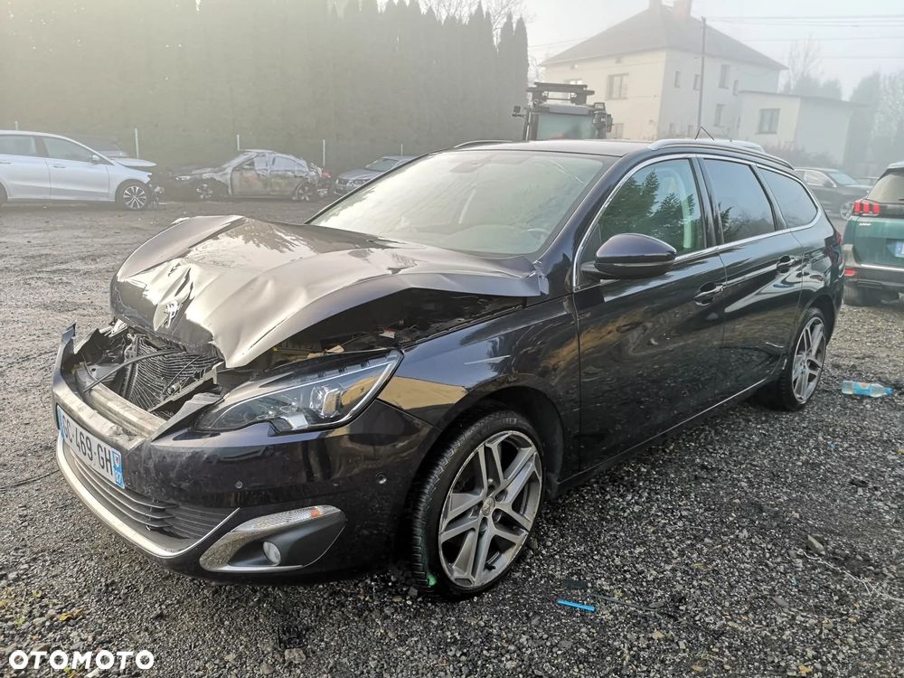 Peugeot 308 BlueHDi FAP 150 Stop & Start Allure - 24