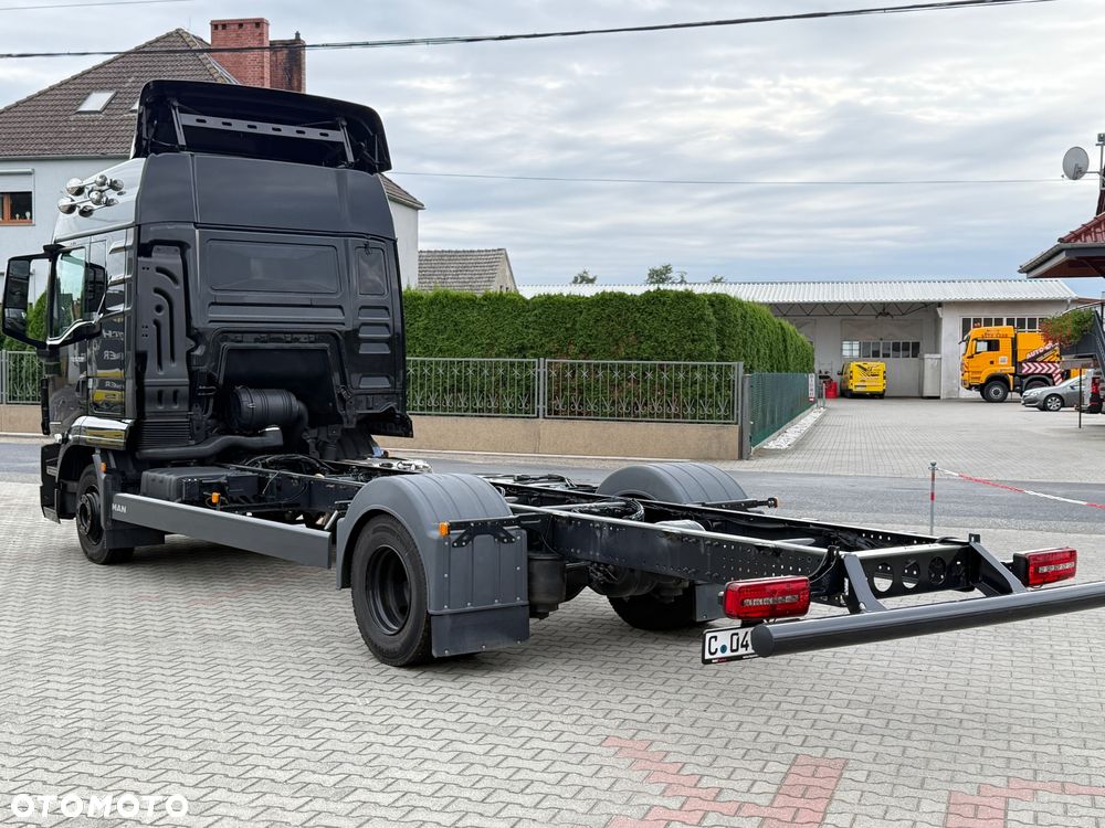 MAN Tgl 8.220 - 4