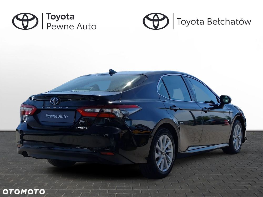 Toyota Camry 2.5 Hybrid Comfort CVT - 6