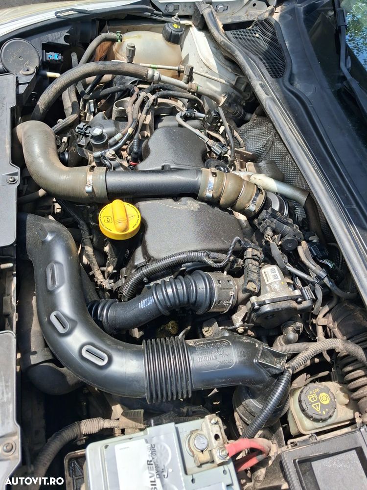 Renault Clio 1.5 dCi Authentique - 8