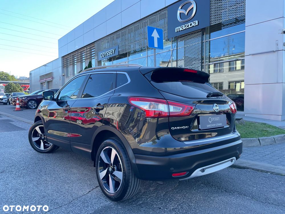 Nissan Qashqai 1.2 DIG-T N-Connecta EU6 - 2