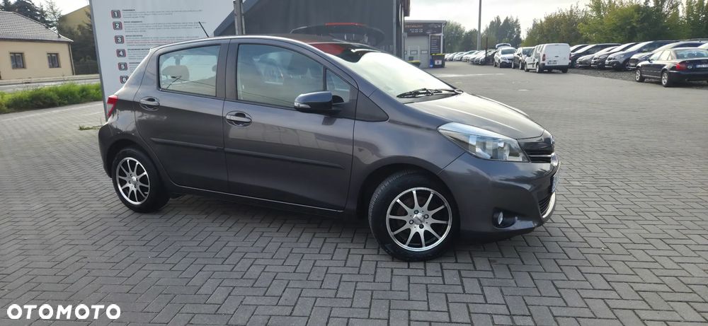 Toyota Yaris 1.33 Dynamic - 18