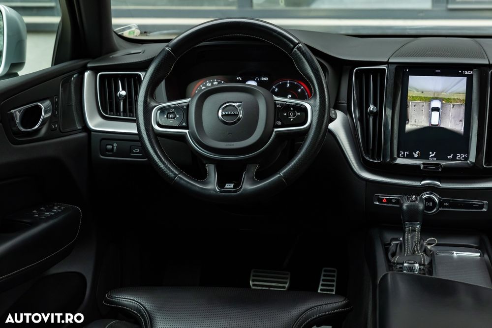 Volvo XC 60 B5 D AWD Geartronic RDesign - 39