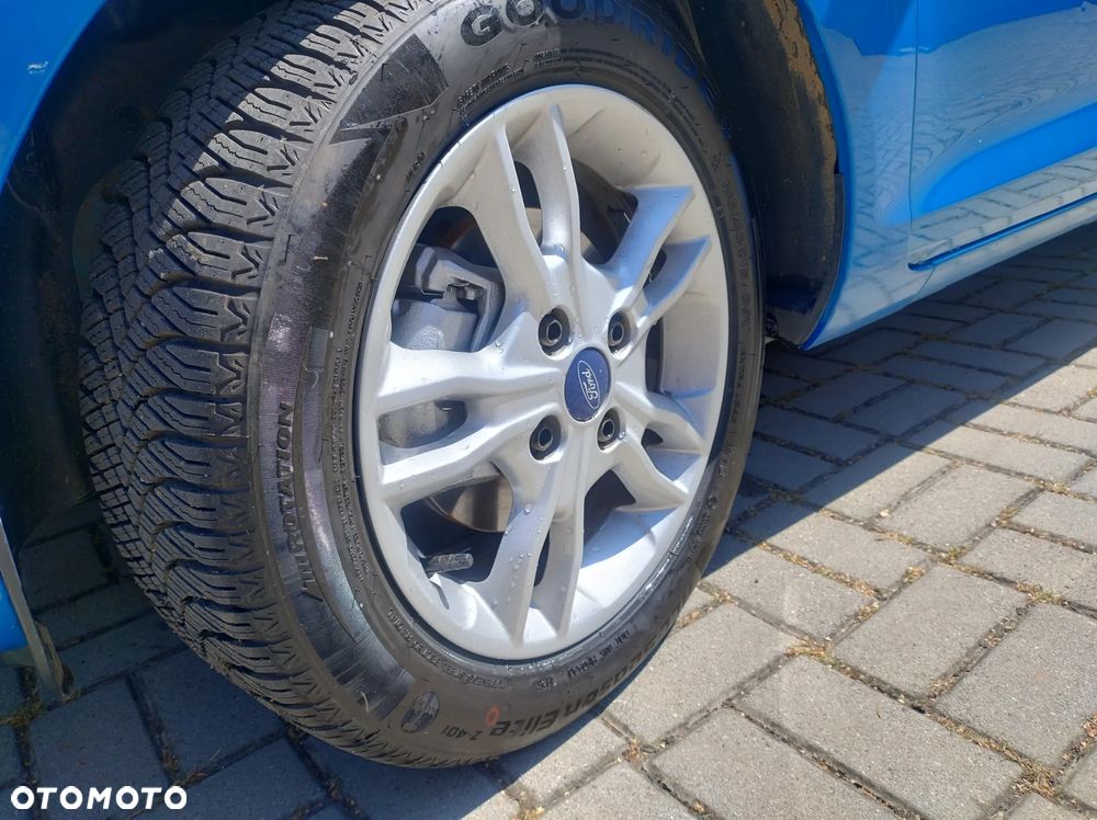 Ford Fiesta 1.25 Celebration - 38