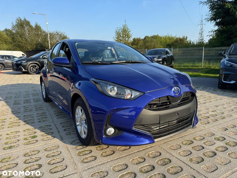 Toyota Yaris ver-hybrid-1-5-comfort - 10