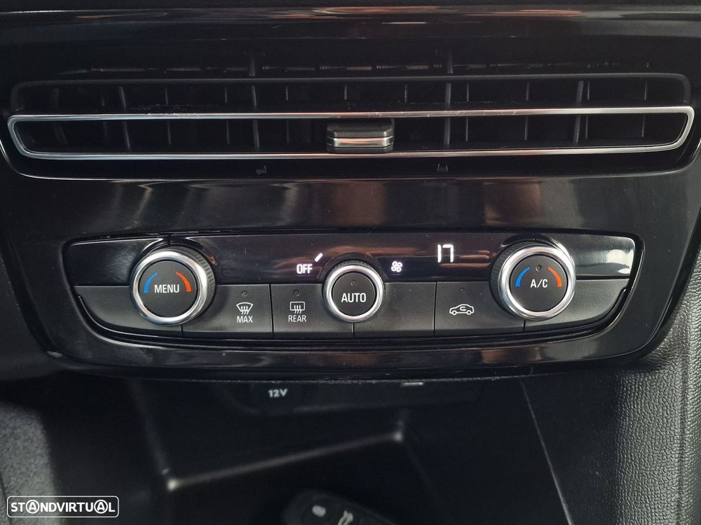 Opel Mokka 1.2 T Elegance AT - 27