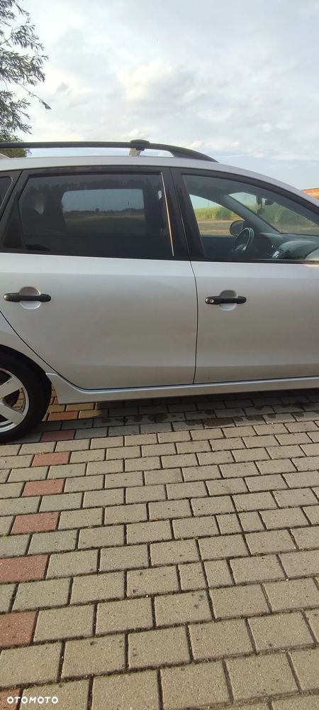 Hyundai i30 1.6 CRDi Classic - 3