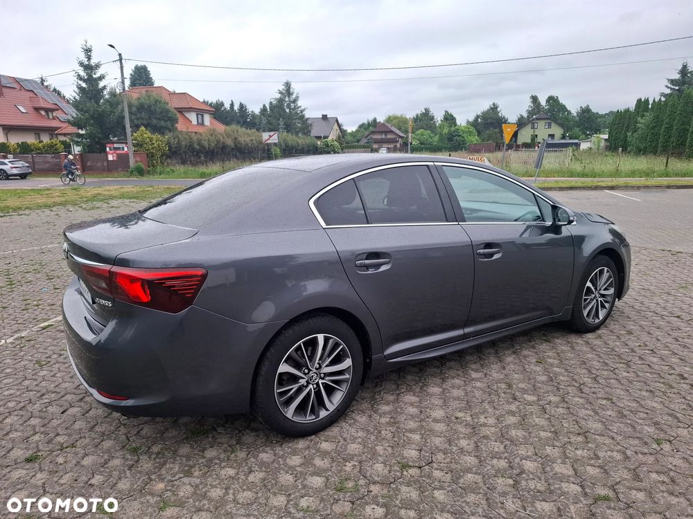 Toyota Avensis 1.8 Prestige - 2