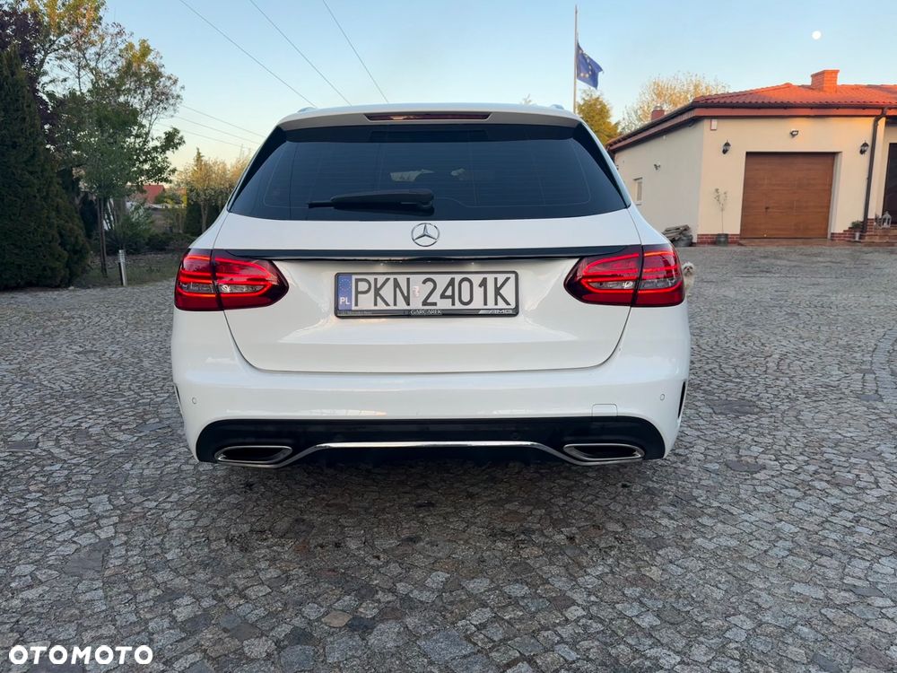 Mercedes-Benz Klasa C 200 9G-TRONIC AMG Line - 4