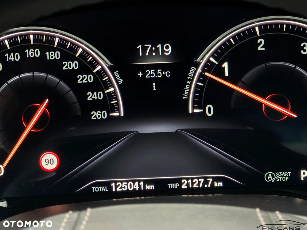 BMW Seria 7 730d xDrive - 28
