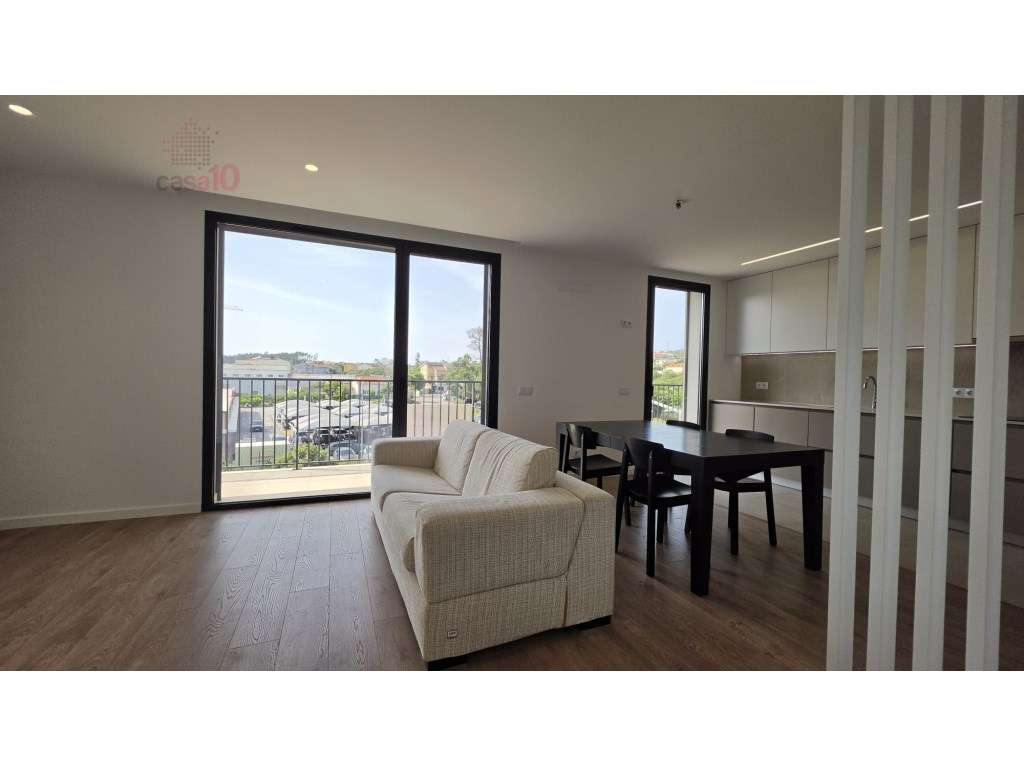 Apartamento T2 novo, com piscina comum, em Fátima - Grande imagem: 4/32