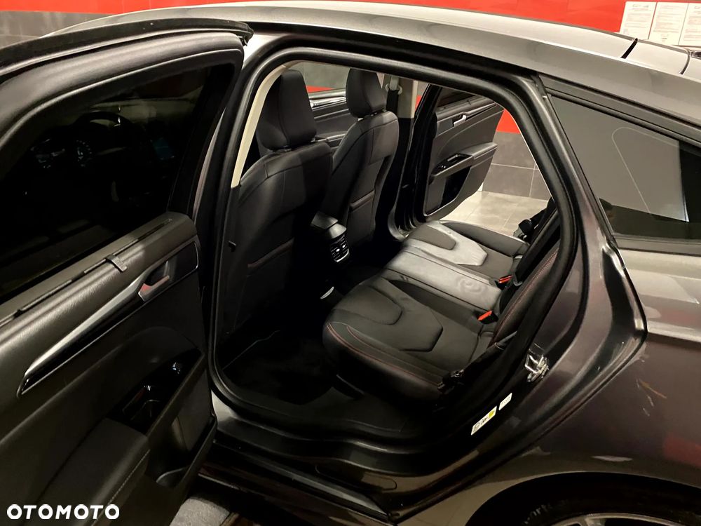 Ford Mondeo 2.0 TDCi Bi-Turbo PowerShift-Aut ST-Line - 21