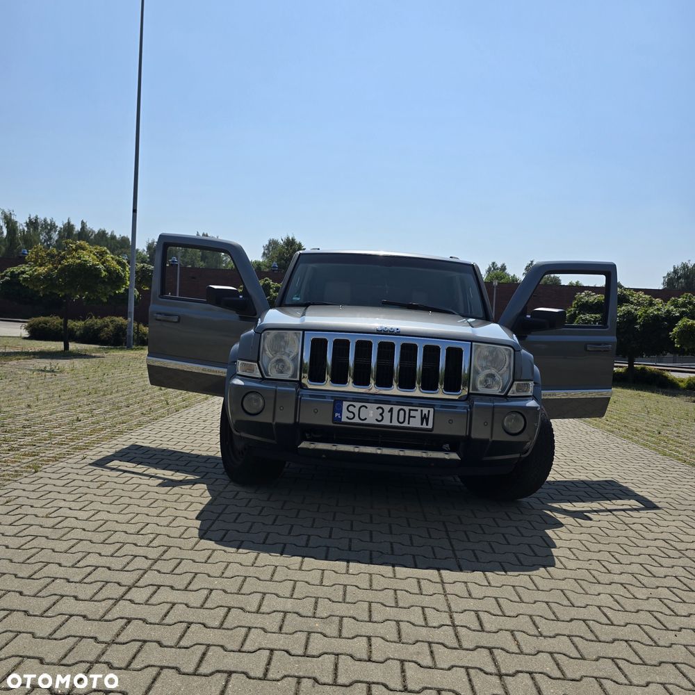 Jeep Commander - 3