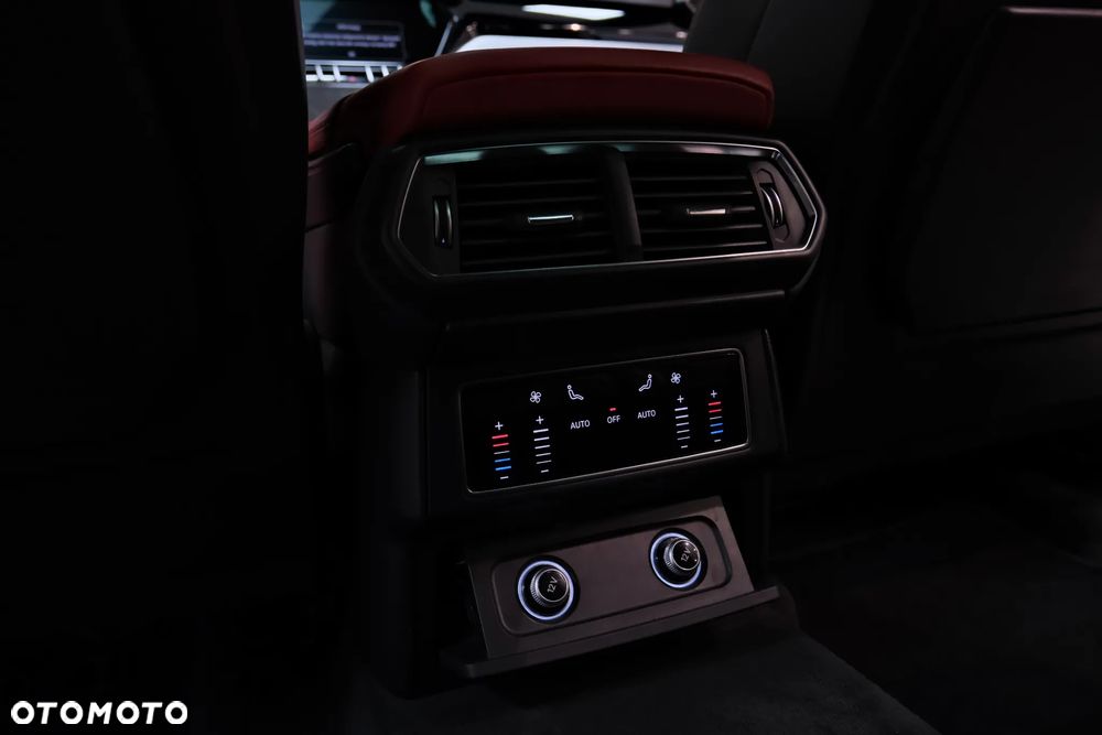 Lamborghini Urus - 28