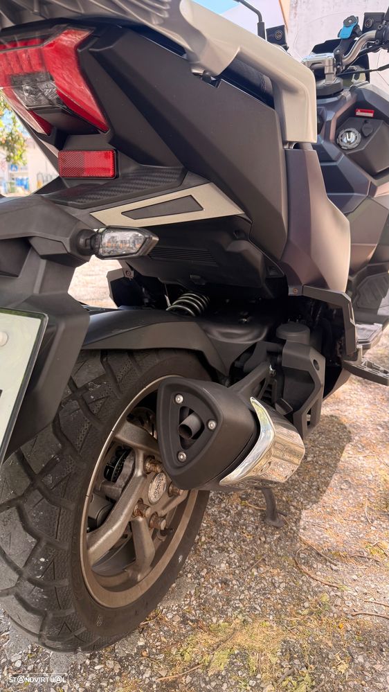 Sym ADX - 10