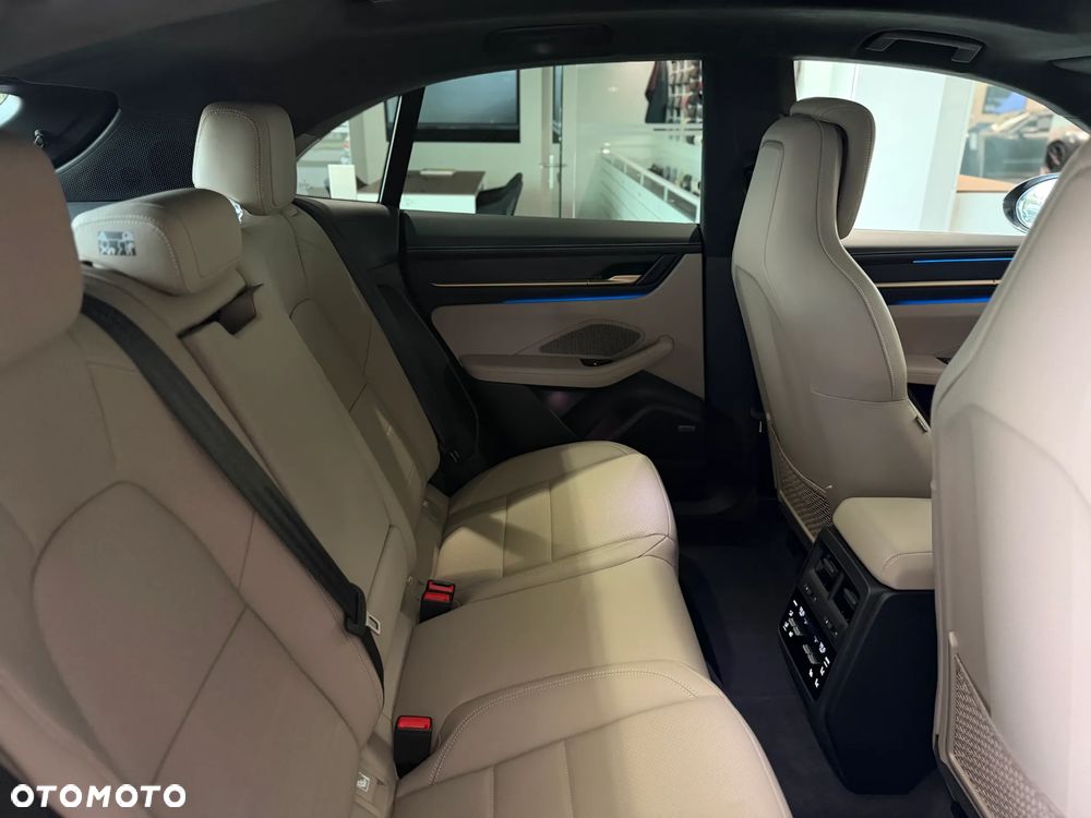 Porsche Macan 4 100kWh - 35