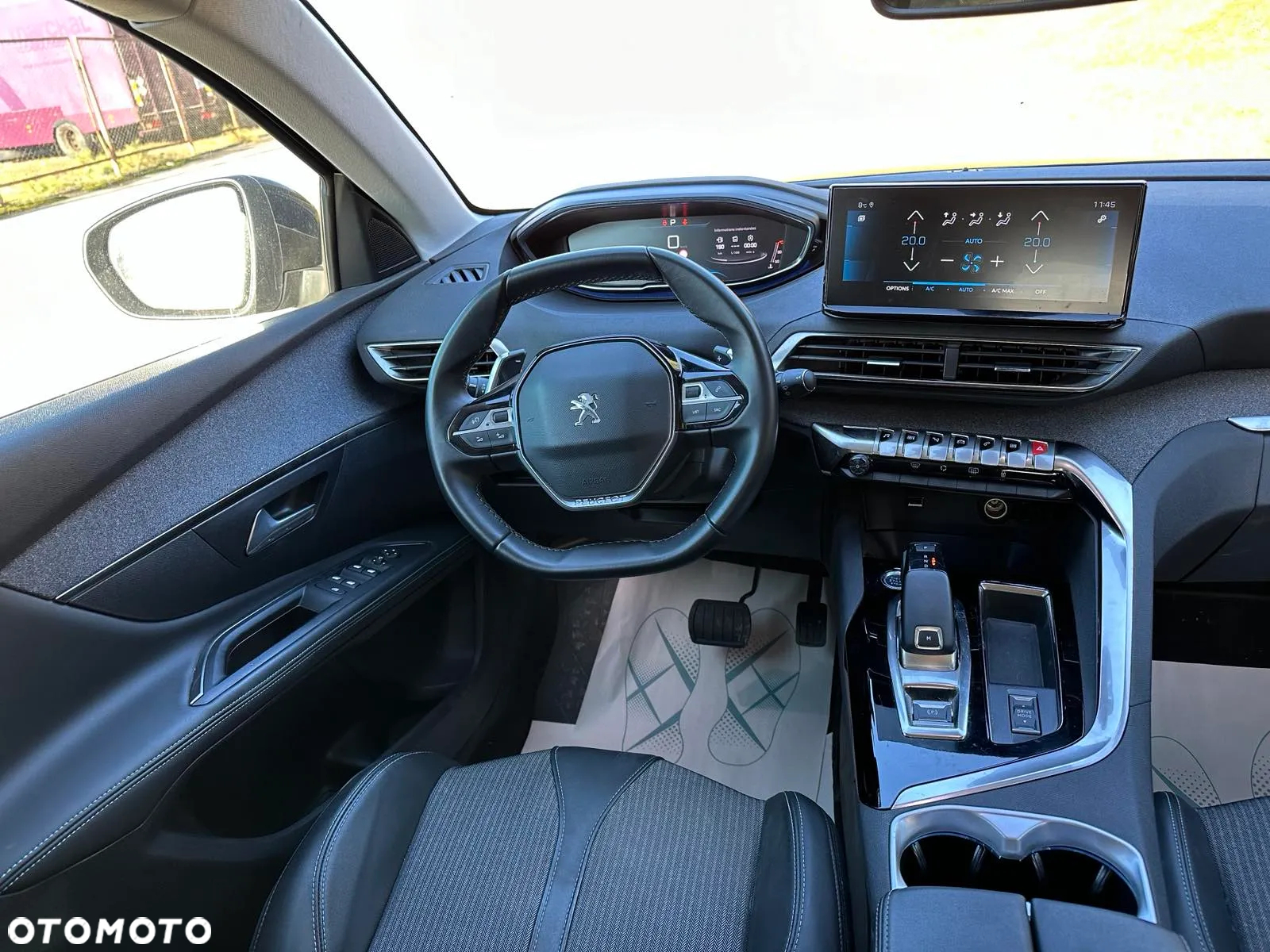 Peugeot 5008 1.5 BlueHDi Allure S&S EAT8 - 4