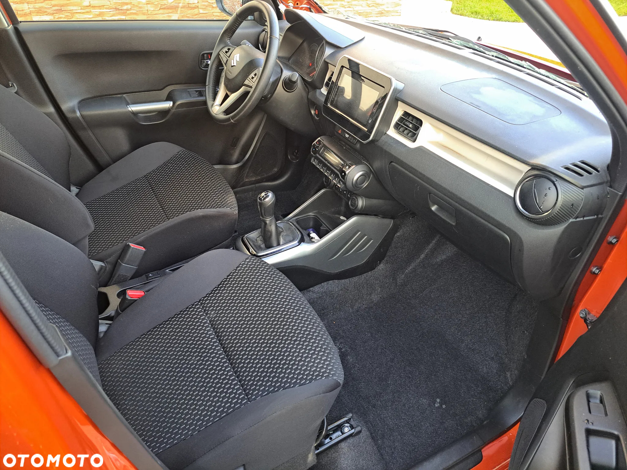 Suzuki Ignis - 9