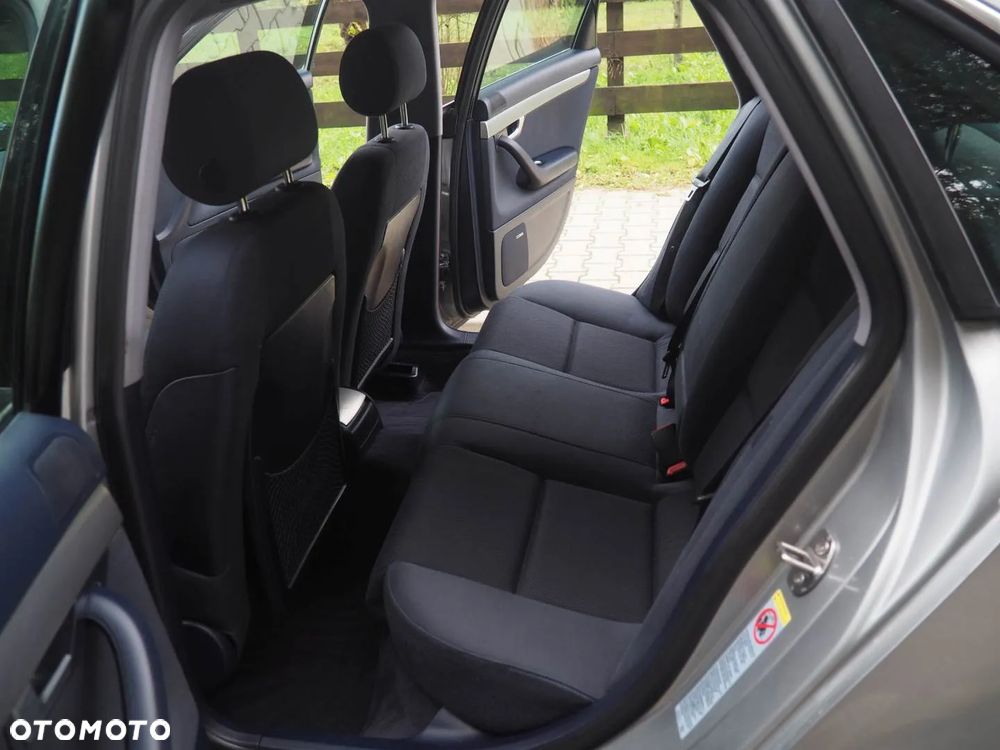 Audi A4 3.0 Quattro Tiptronic - 23