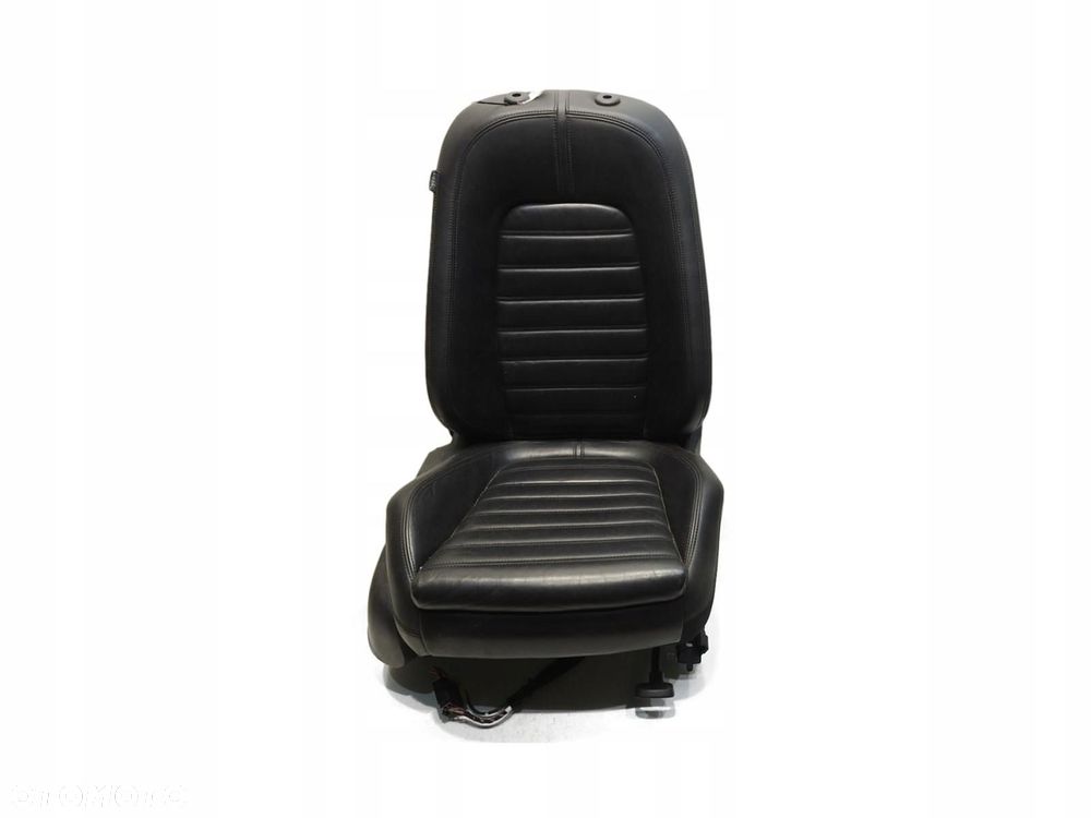 FOTEL PRAWY PRZÓD PODGRZEWANY VW PASSAT B6 LIFT - 1