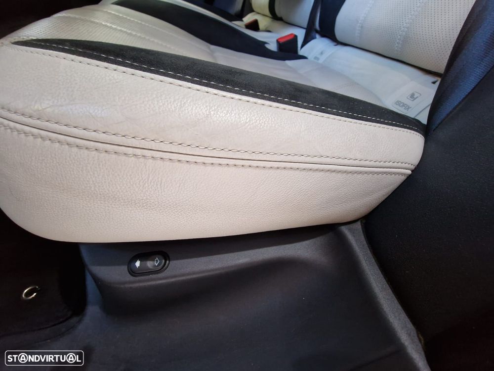 Land Rover Range Rover Velar - 38