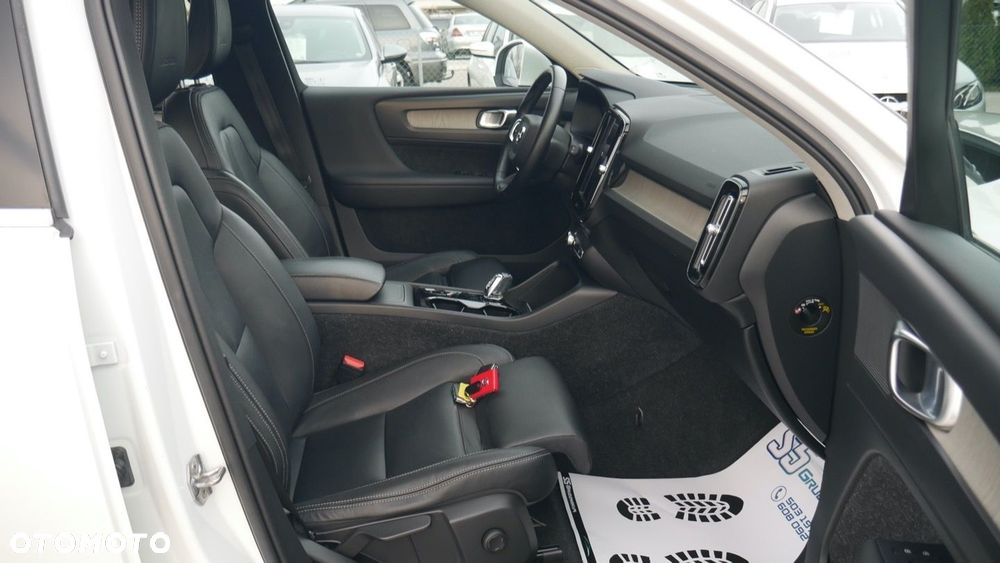 Volvo XC 40 - 16