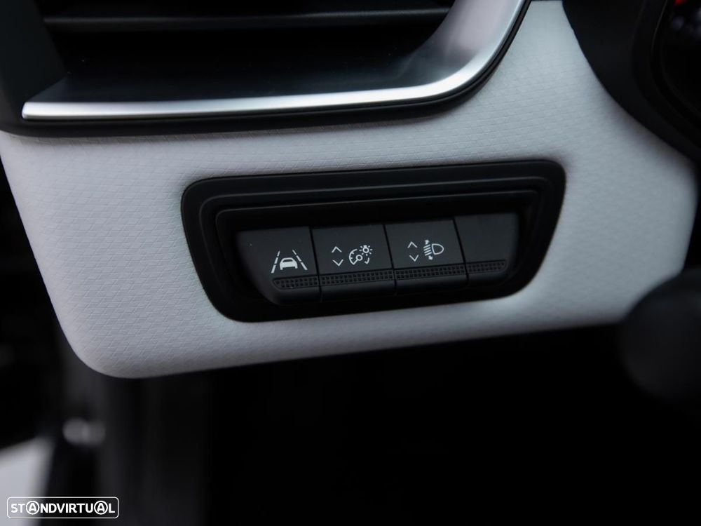 Renault Clio 1.0 TCe Evolution Bi-Fuel - 13