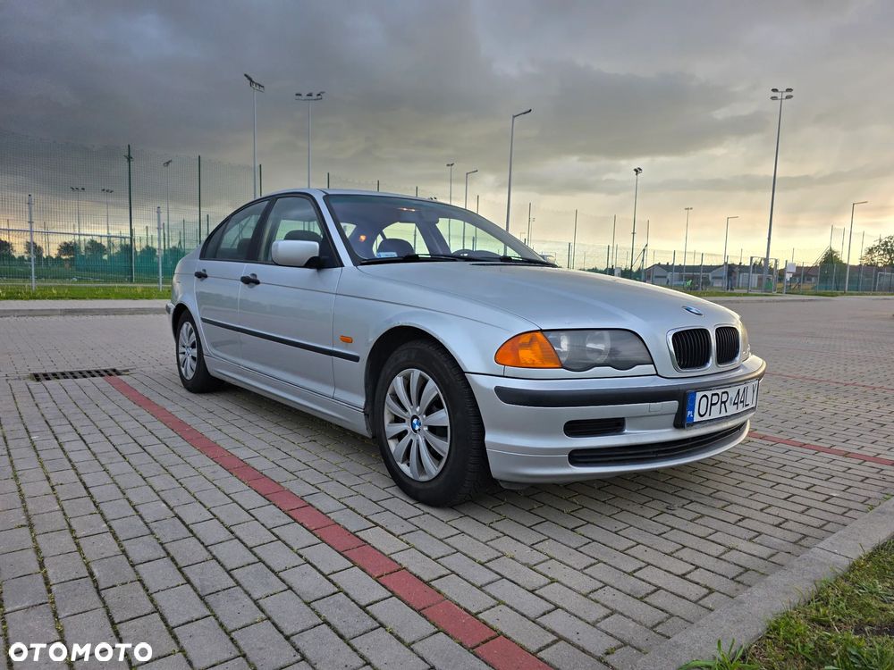 BMW Seria 3 - 1