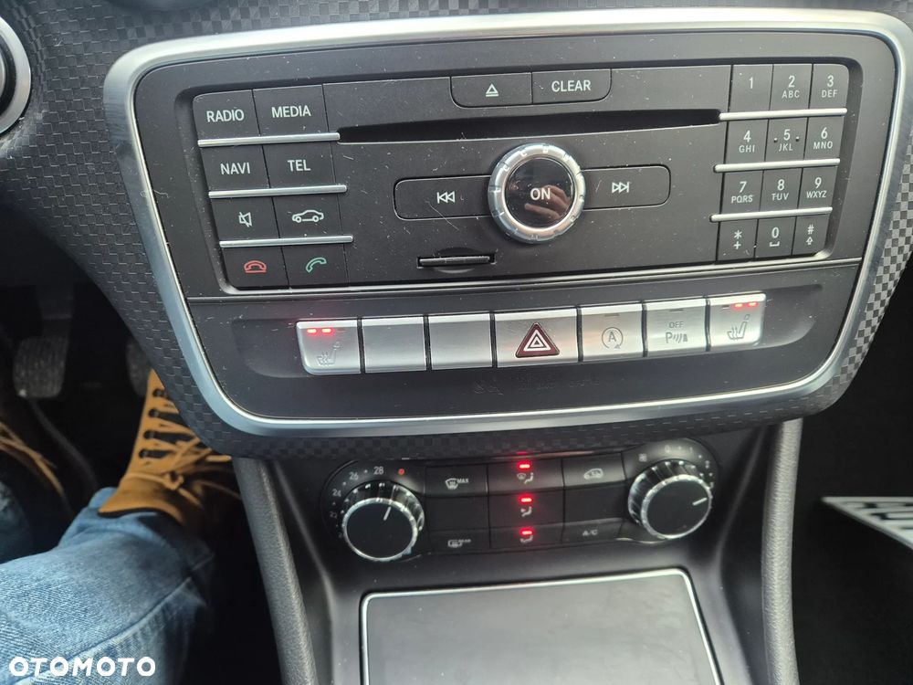 Mercedes-Benz Klasa A 200 (BlueEFFICIENCY) Urban - 16