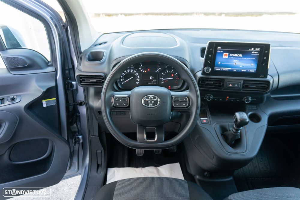 Toyota ProAce City 1.5 D-4D L1 - 19