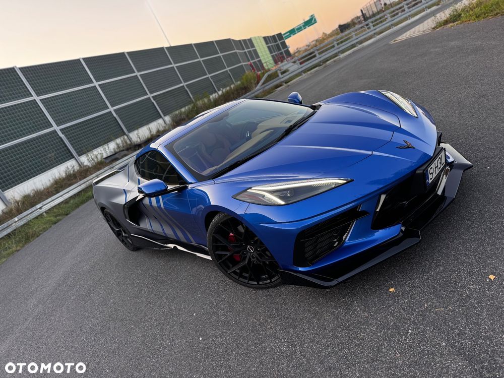 Chevrolet Corvette - 2