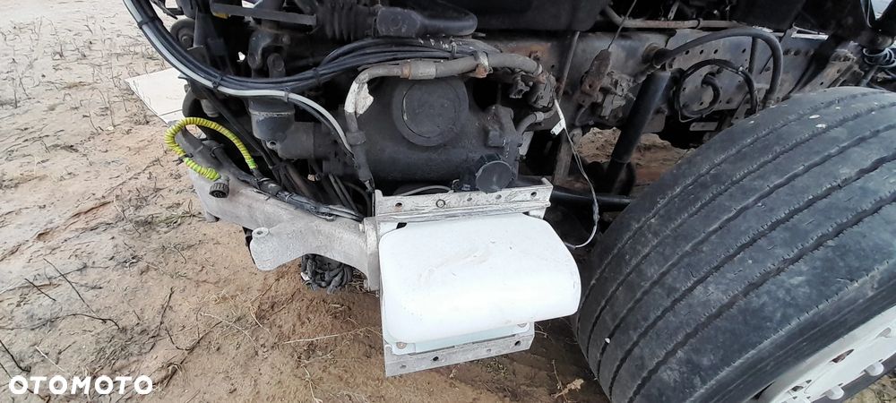 RENAULT PREMIUM DXI ZBIORNICZEK SPRYSKIWACZY nr. 62/7 - 2