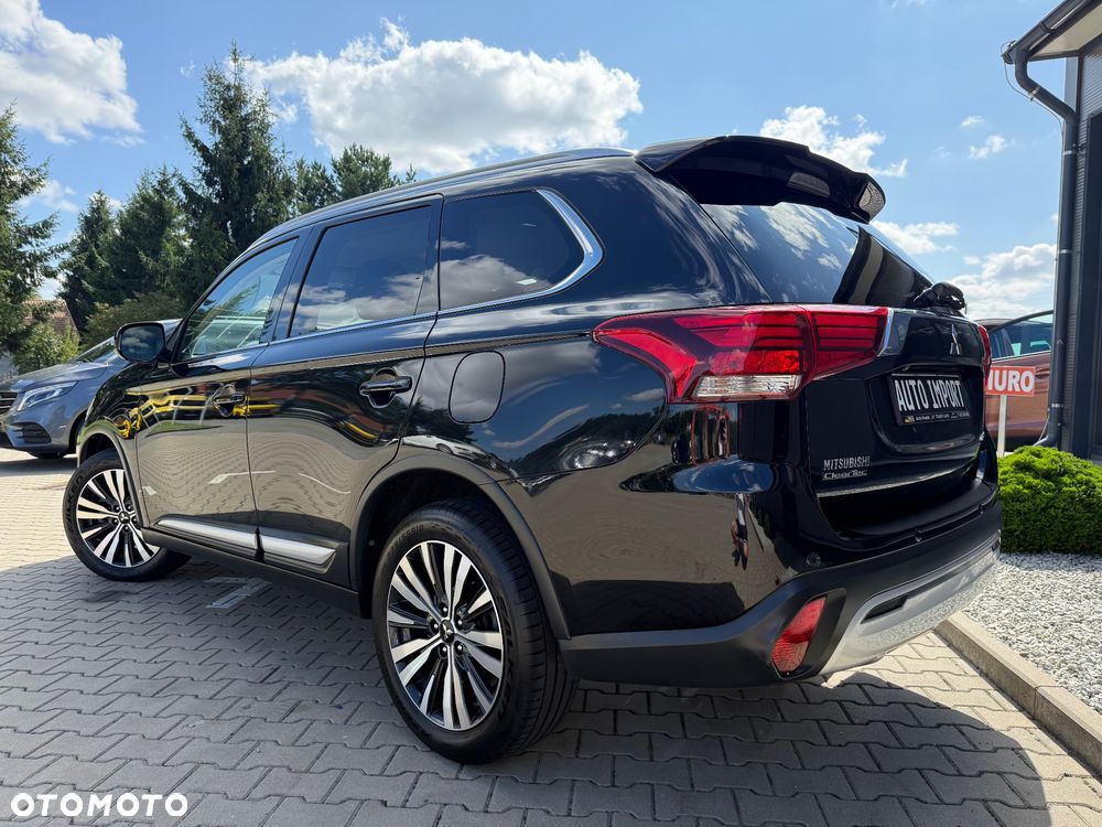 Mitsubishi Outlander 2.0 4WD CVT Diamant Edition+ - 5