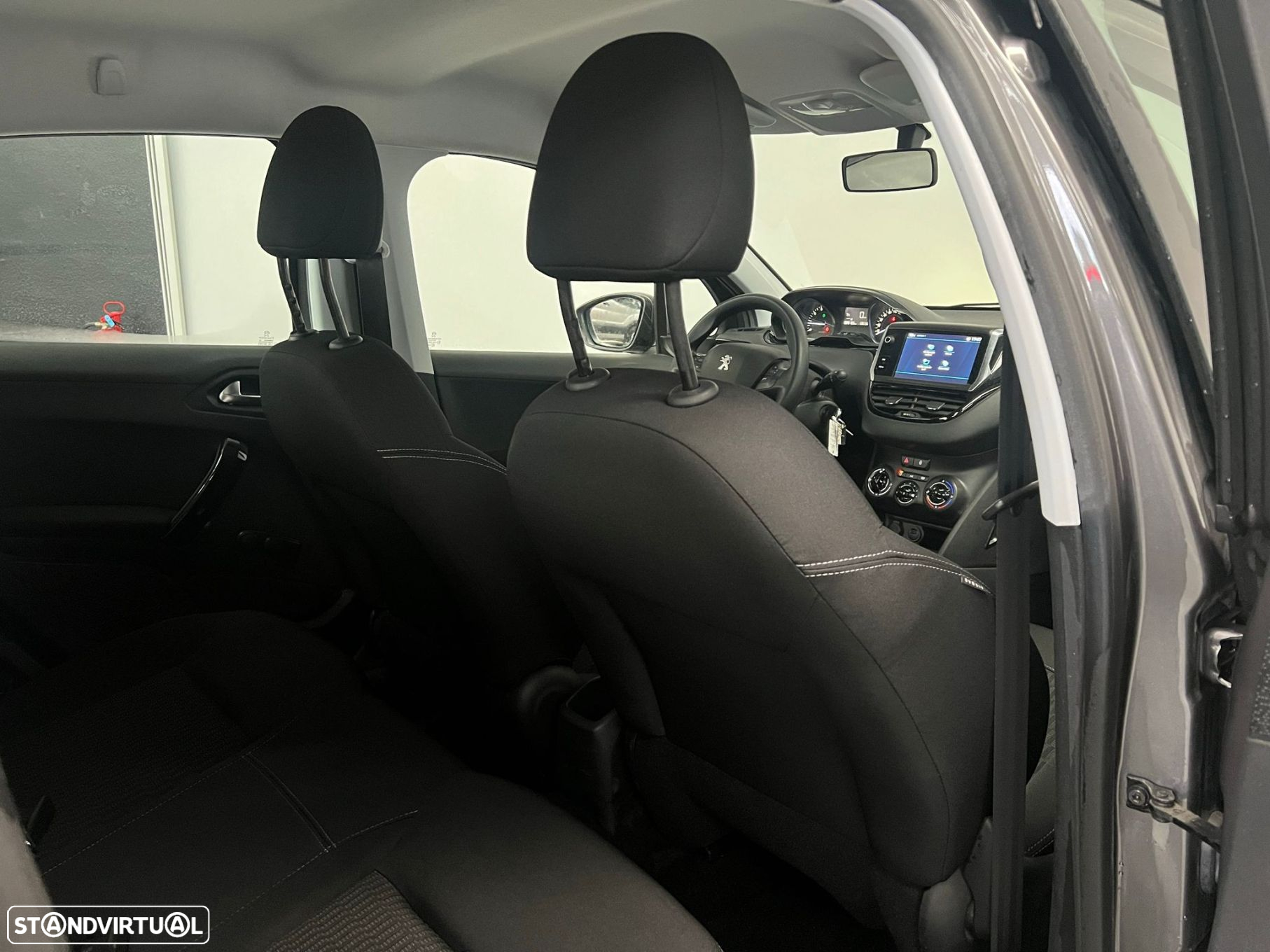 Peugeot 208 1.2 PureTech Access - 20