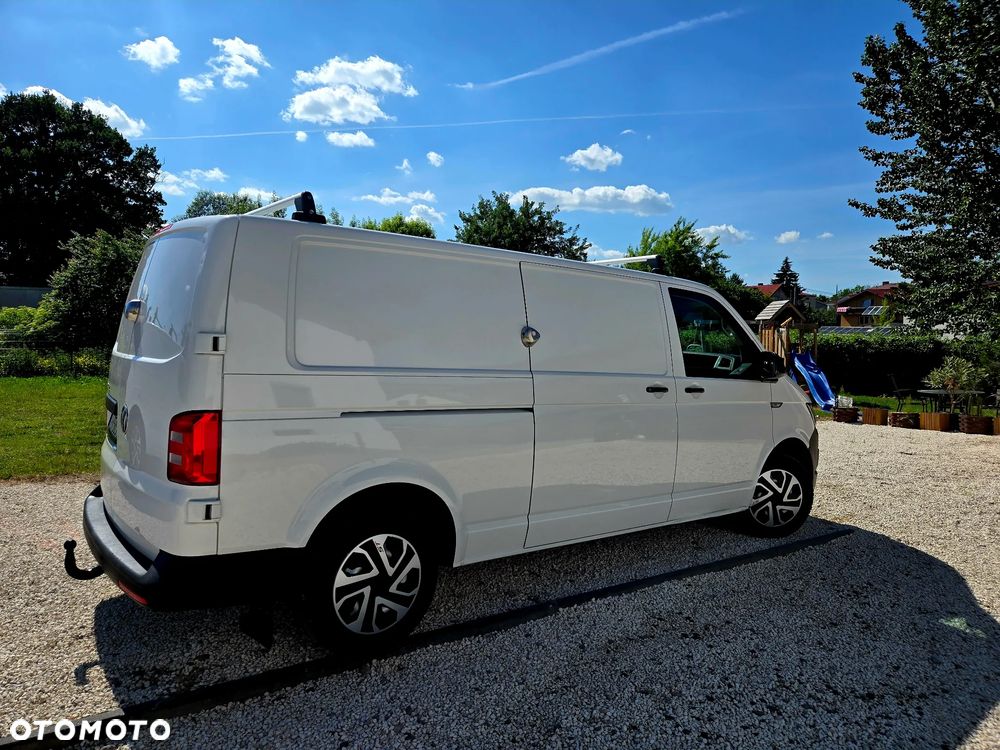Volkswagen Transporter - 14