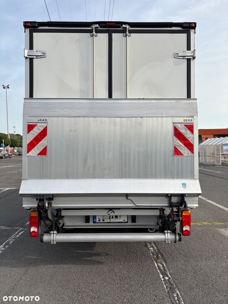 Toyota Proace MAX - 13