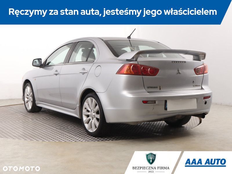 Mitsubishi Lancer - 6