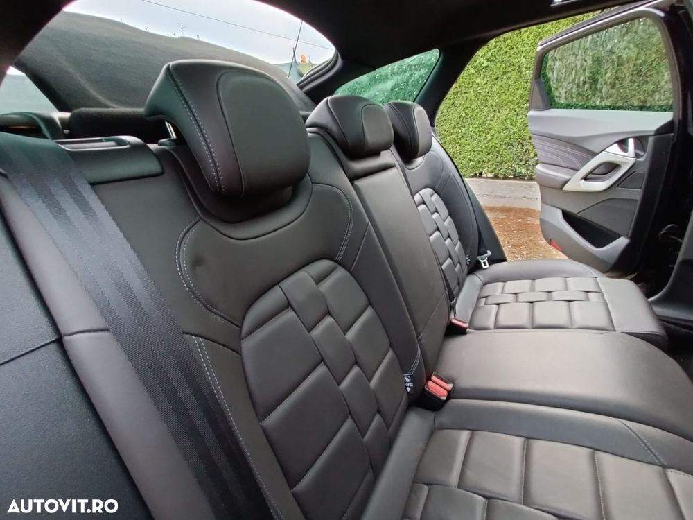 DS Automobiles DS 5 - 12