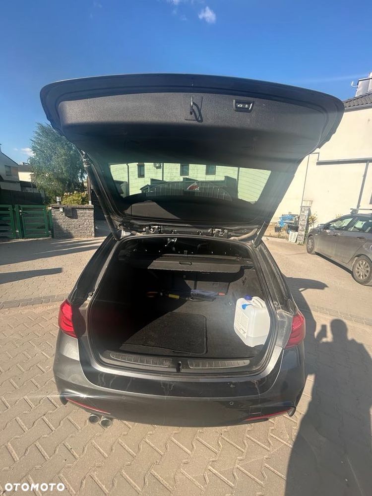 BMW Seria 3 320d M Sport Shadow - 10