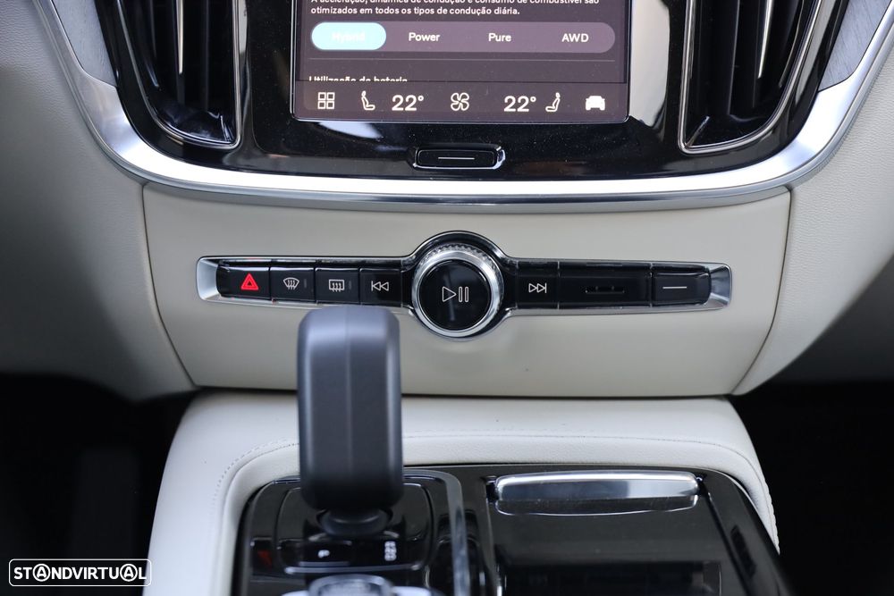 Volvo V60 2.0 T6 AWD TE Plus Bright - 20