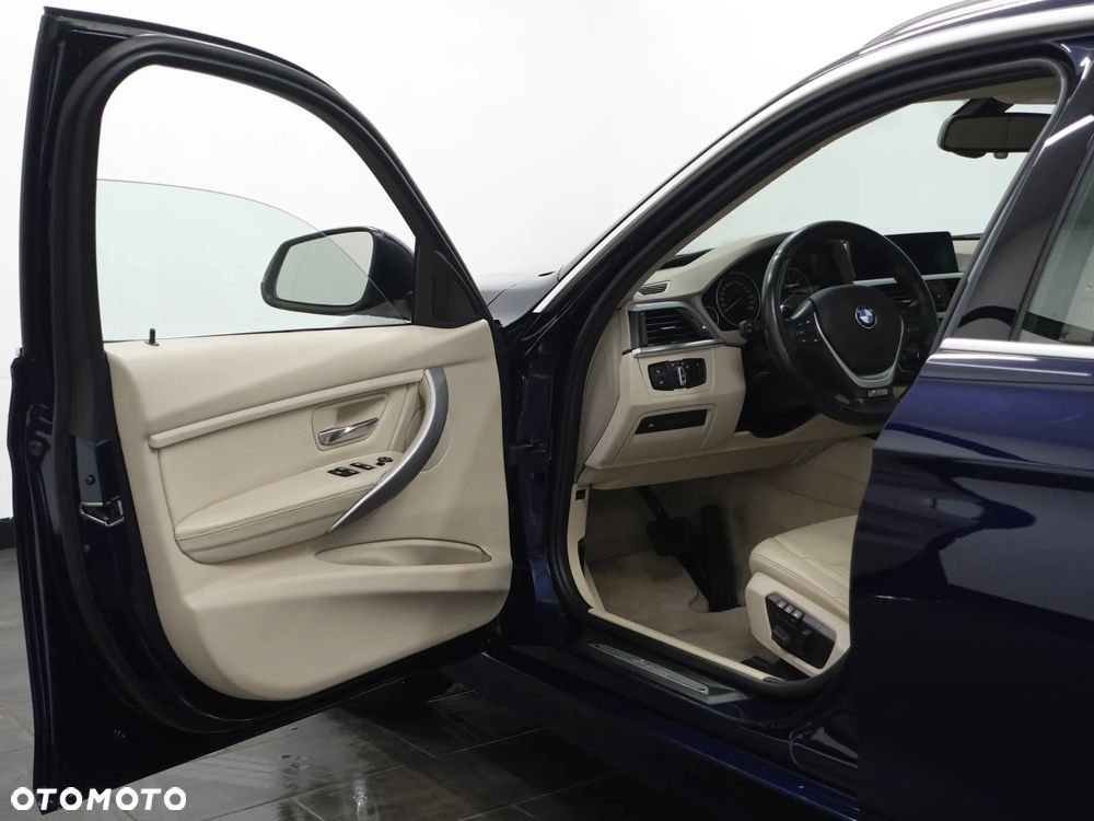 BMW Seria 3 - 17