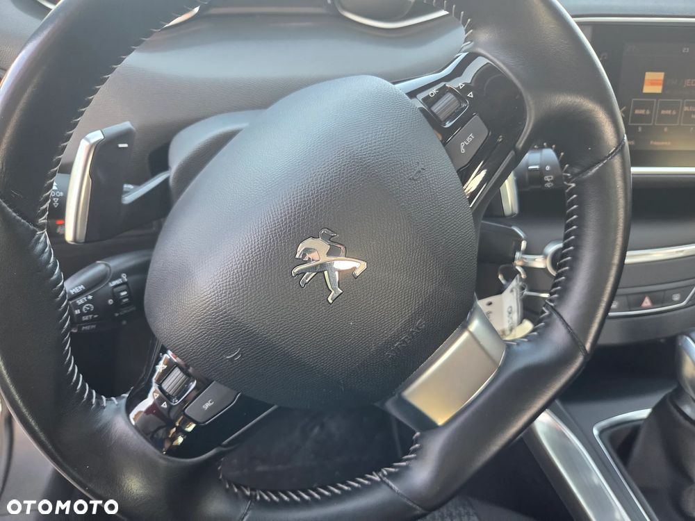 Peugeot 308 BlueHDi 130 EAT6 Stop & Start Active - 33