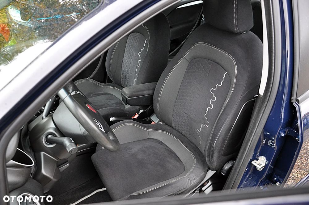 Fiat Punto 1.4 Multiair Lounge S&S - 18