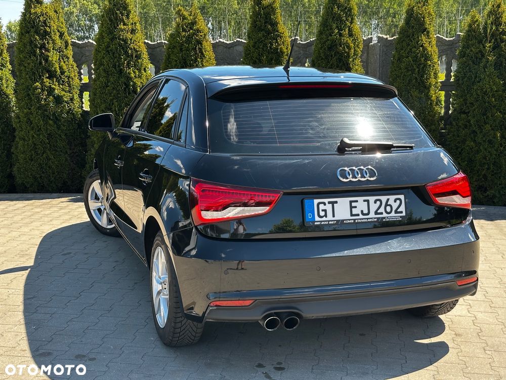 Audi A1 Sportback 1.4 TFSI CoD Design S tronic - 17